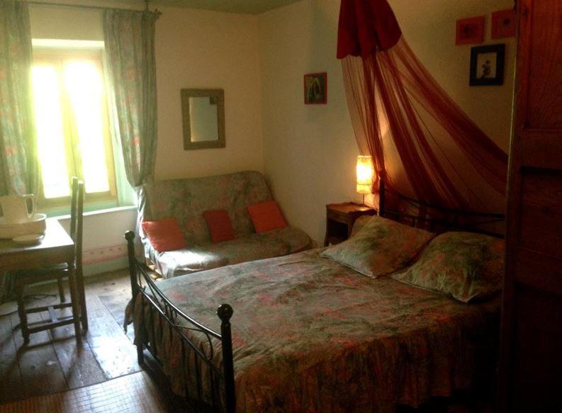 Gite Du Grand Taichou Luzenac ภายนอก รูปภาพ